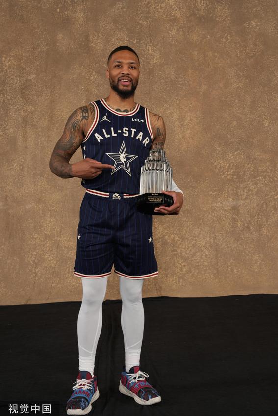 门将发挥尤 门将发挥尤